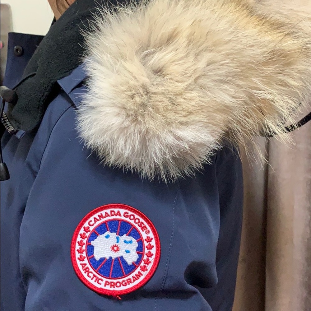 Victoria parka large, color is spirit blue